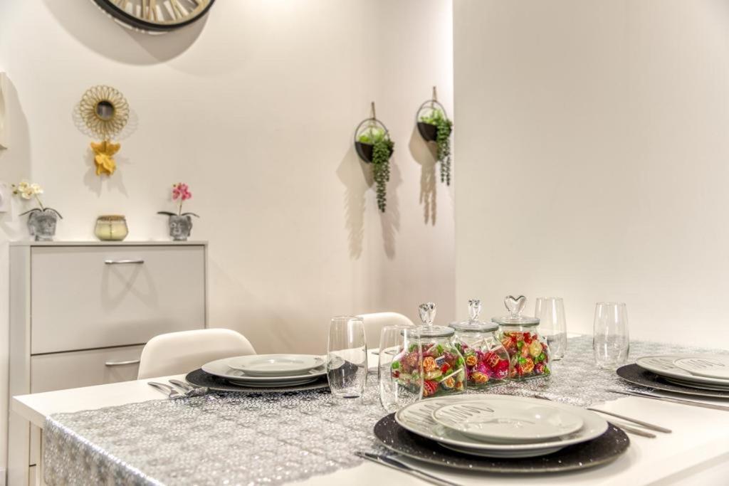 Soleil Sucre T2 Centre Historique De Narbonne Apartment Ngoại thất bức ảnh